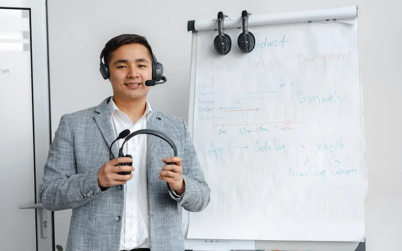 AI Sales Agent for Outbound Prospecting: The Full Guide